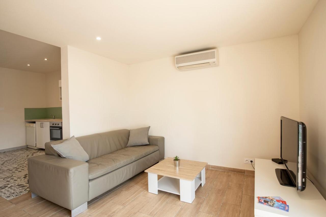 Appartement Avec Piscine Avignon Exterior photo